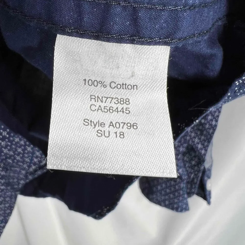 J. Crew Blue White Pattern Slim Fit Button Down Shirt Long Sleeve Mens Medium‎